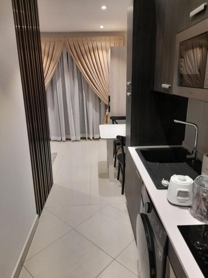 The Lennox D-Plus Apartments Акра Екстериор снимка