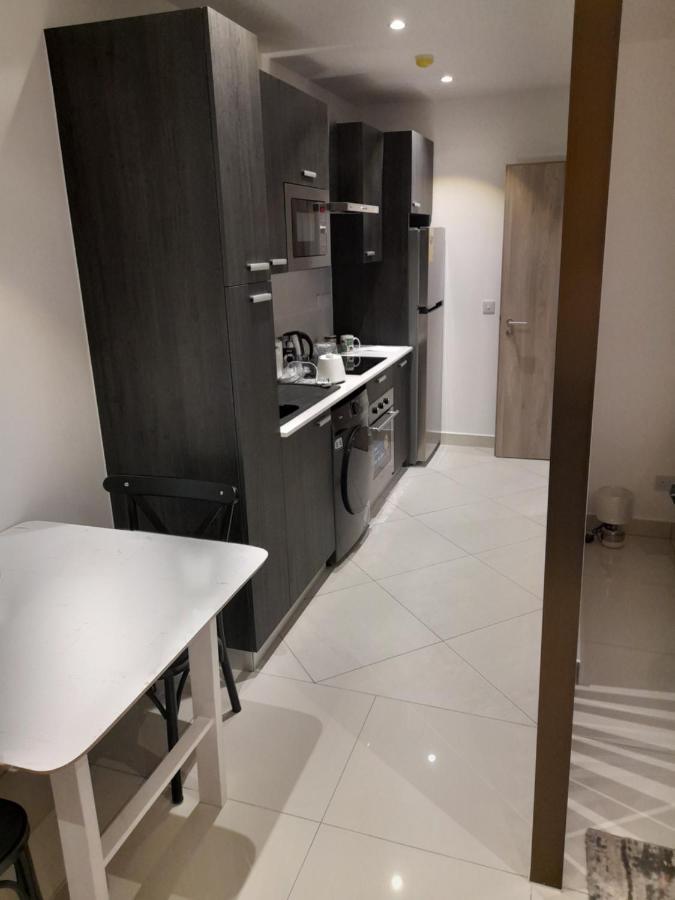 The Lennox D-Plus Apartments Акра Екстериор снимка