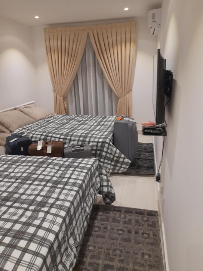 The Lennox D-Plus Apartments Акра Екстериор снимка