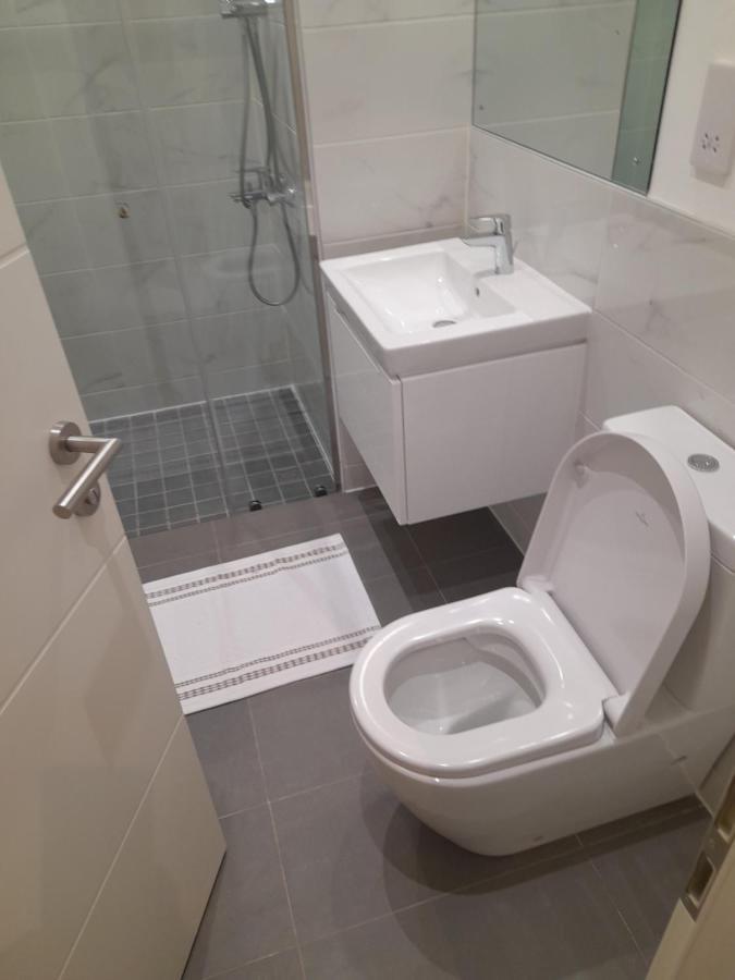 The Lennox D-Plus Apartments Акра Екстериор снимка