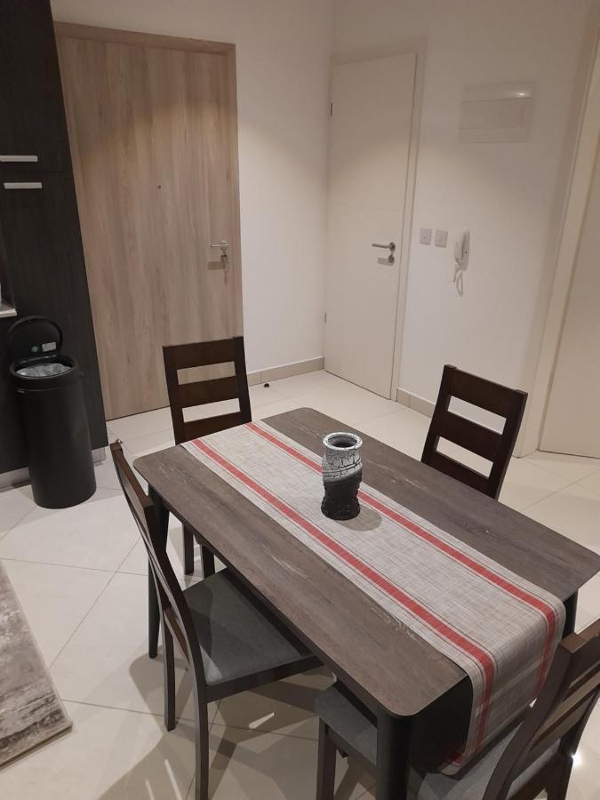 The Lennox D-Plus Apartments Акра Екстериор снимка
